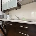 דירה Cozy With Balcony By Renters *